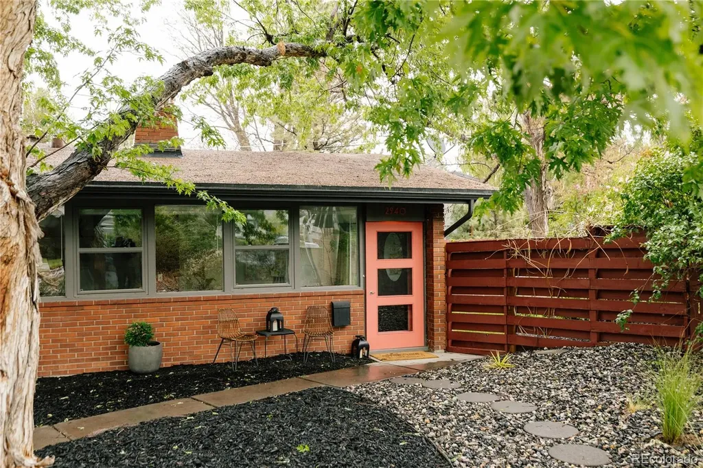 2940 S Marion Street Englewood CO 80113