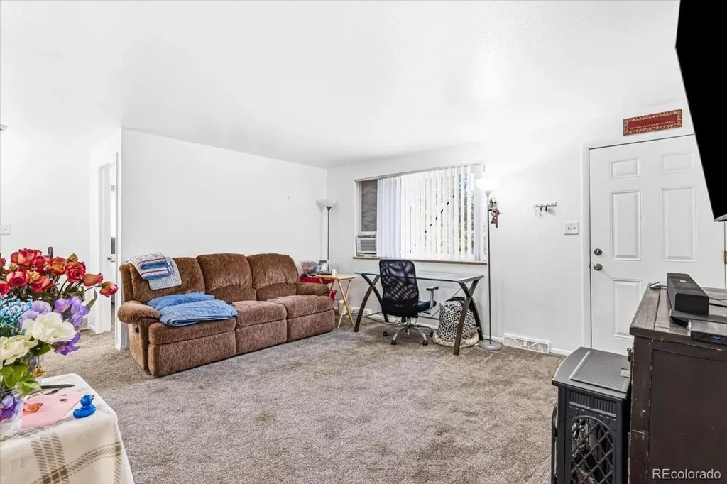 985-995 S Yukon Street Lakewood CO 80226