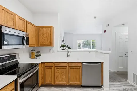 912 S Yampa Street Aurora CO 80017