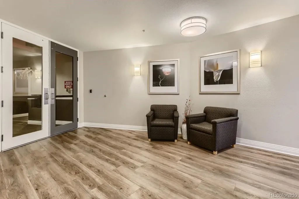 9019 E Panorama Englewood CO 80112