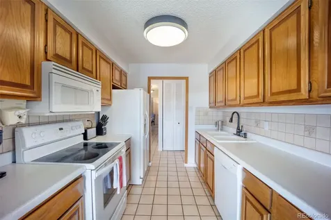 411 Lakewood Circle Colorado Springs CO 80910