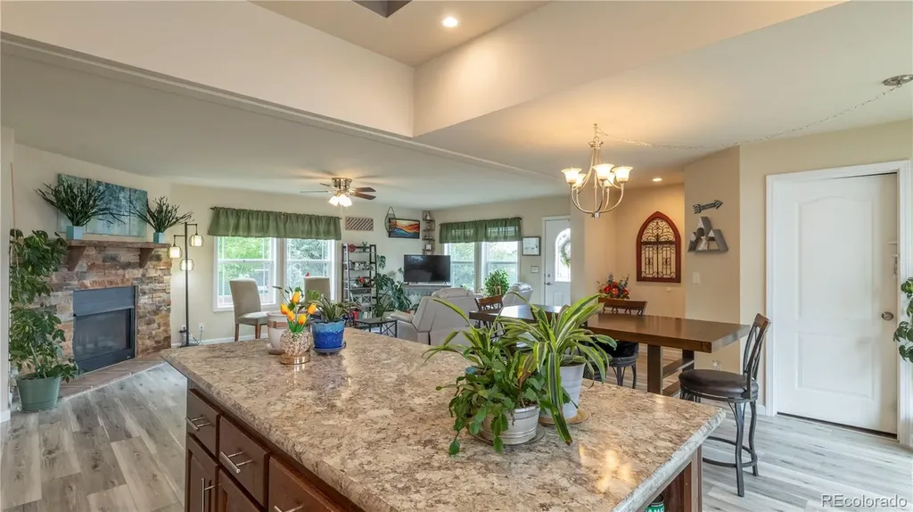 4397 Kingfisher Point Colorado Springs CO 80922
