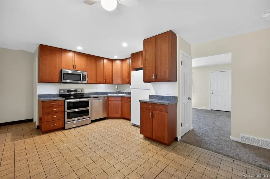 8245 Ames Way Arvada CO 80003