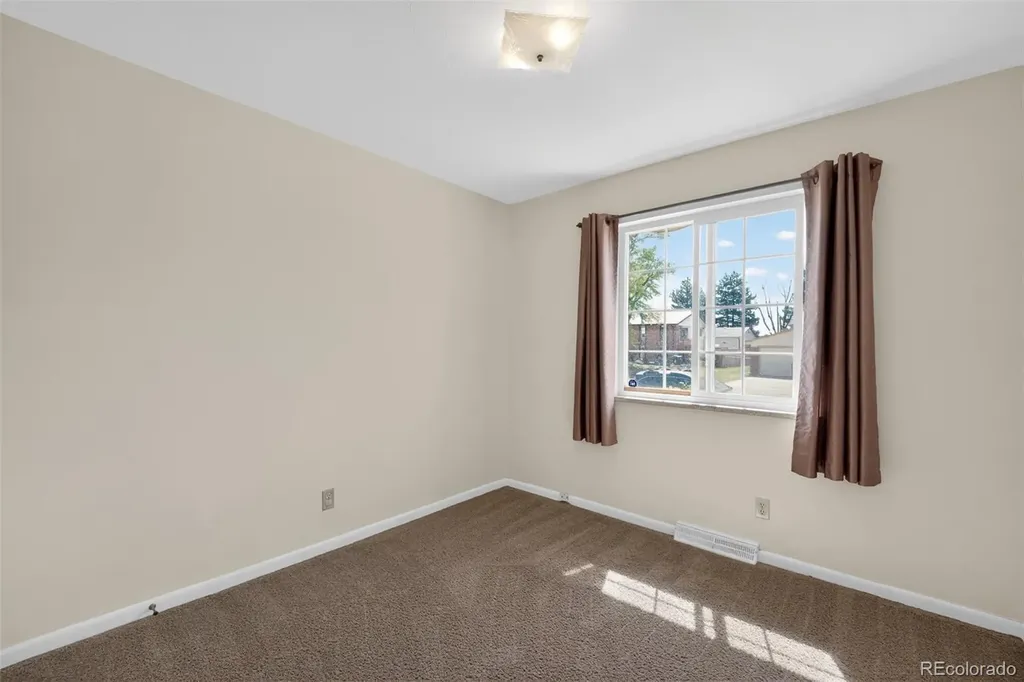 8245 Ames Way Arvada CO 80003