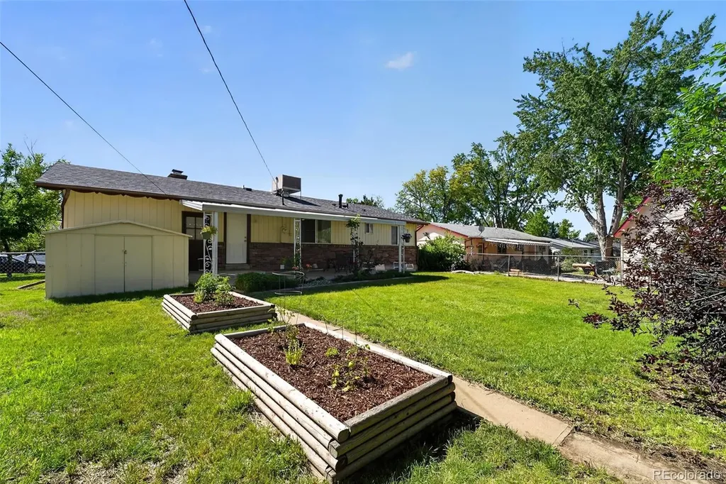 8245 Ames Way Arvada CO 80003