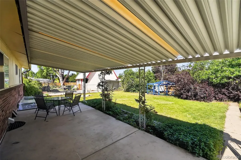 8245 Ames Way Arvada CO 80003