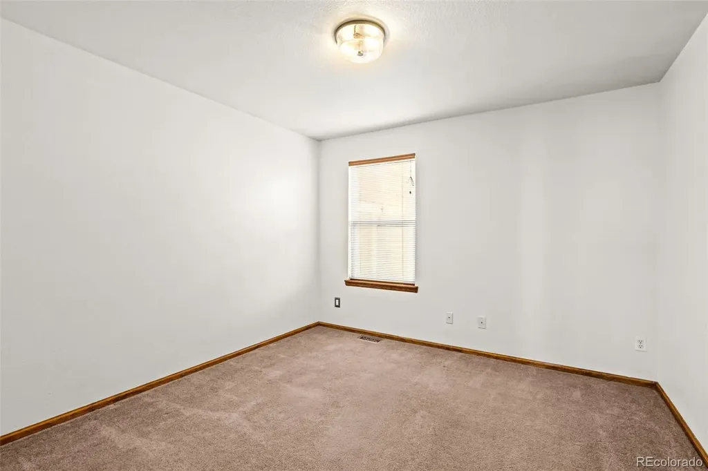 8795 E 105th Court Henderson CO 80640