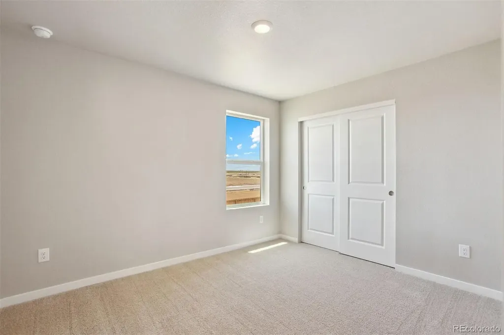48165 Shetland Drive Bennett CO 80102
