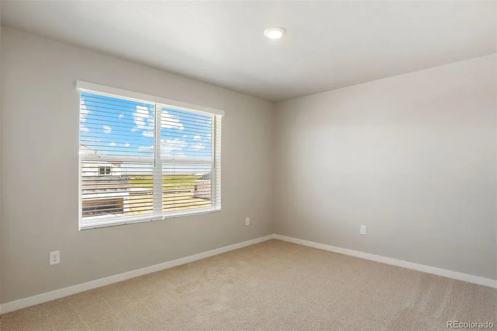 48165 Shetland Drive Bennett CO 80102
