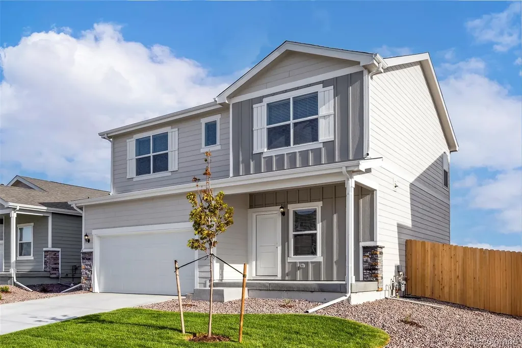 48165 Shetland Drive Bennett CO 80102