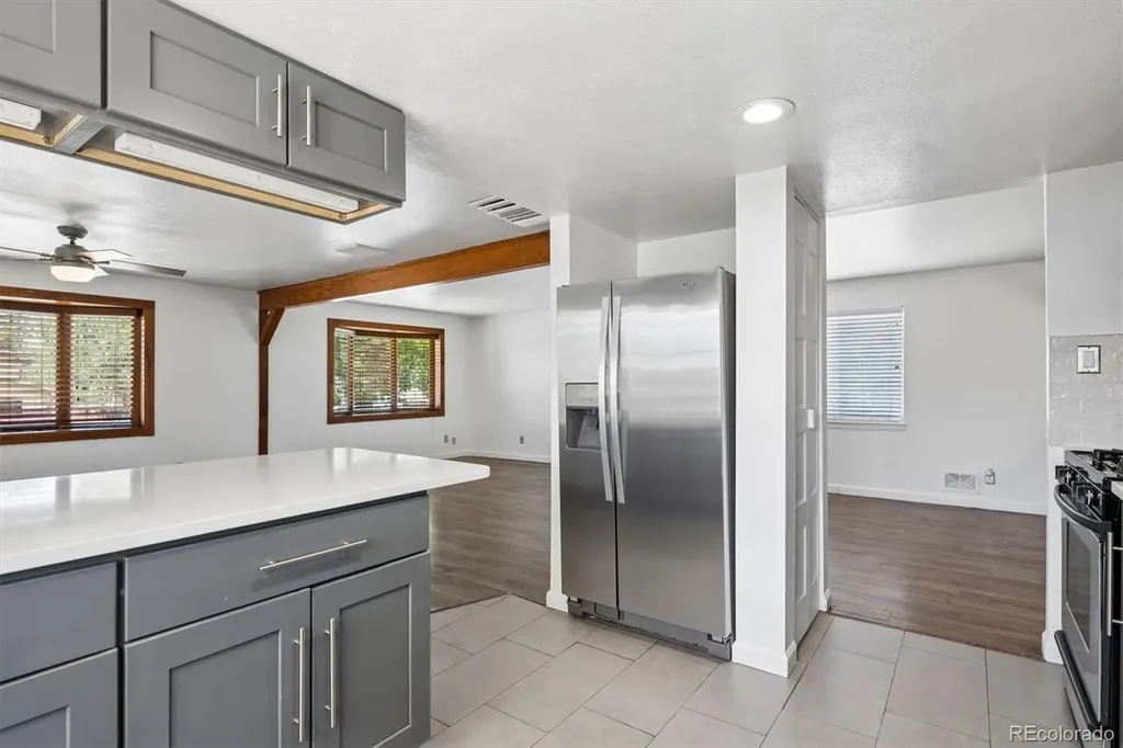 13473 Fitzsimons Way Aurora CO 80011