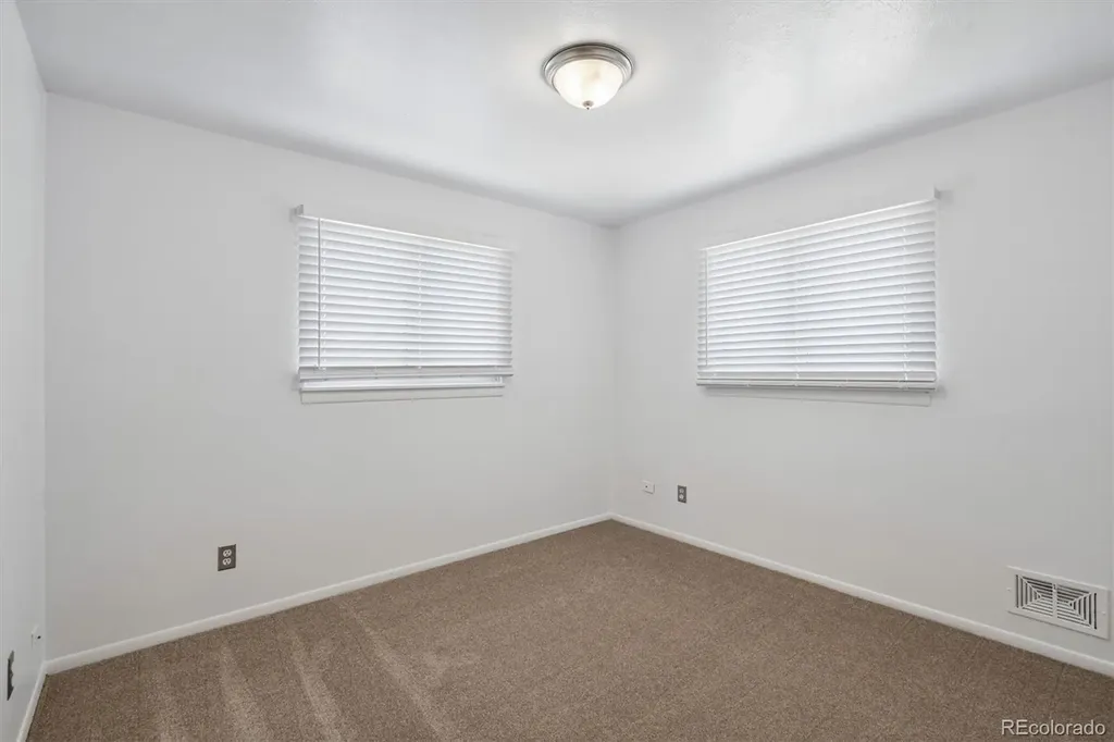 13473 Fitzsimons Way Aurora CO 80011