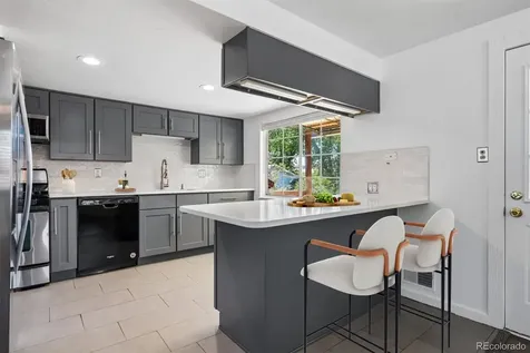 13473 Fitzsimons Way Aurora CO 80011
