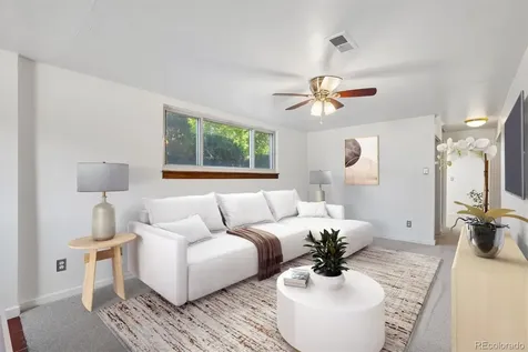 13473 Fitzsimons Way Aurora CO 80011
