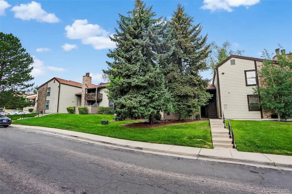 8695 Yukon Street Arvada CO 80005