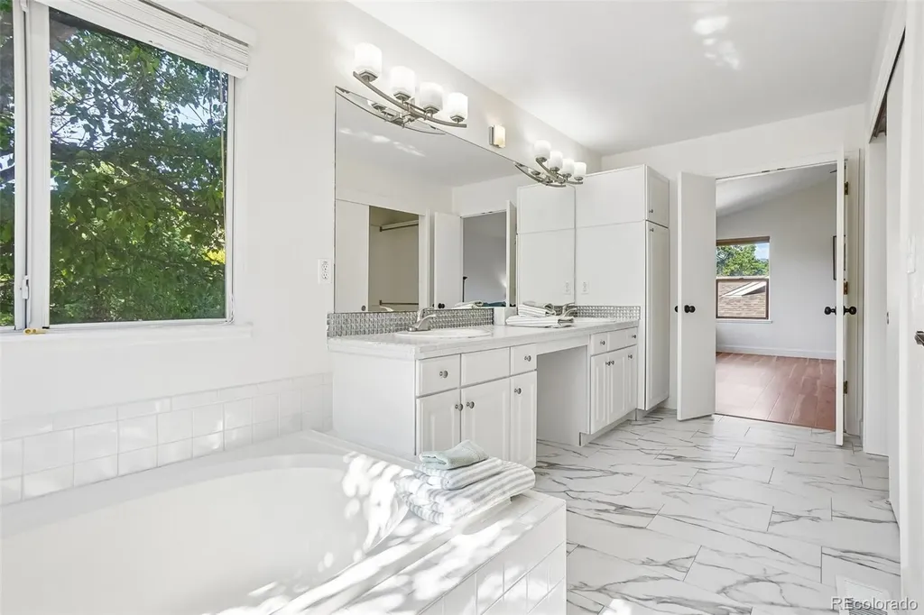 15860 W 66th Place Arvada CO 80007