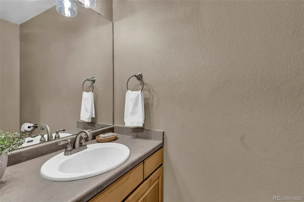 493 E 16th Avenue Longmont CO 80504