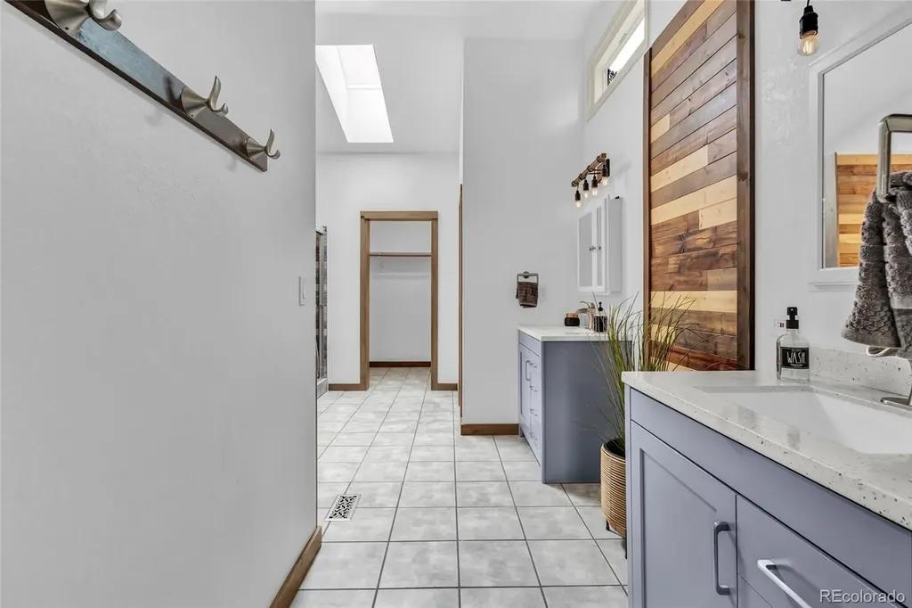 493 E 16th Avenue Longmont CO 80504