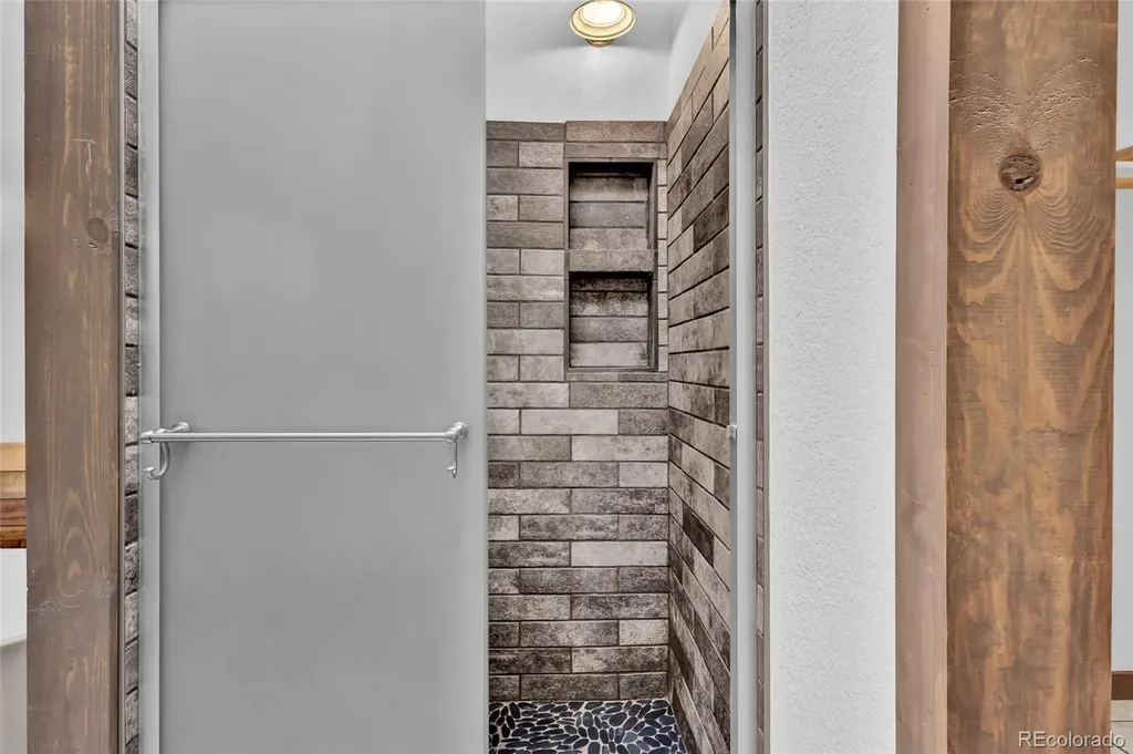 493 E 16th Avenue Longmont CO 80504