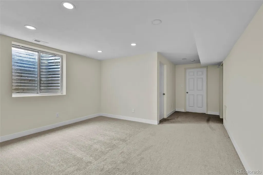 493 E 16th Avenue Longmont CO 80504