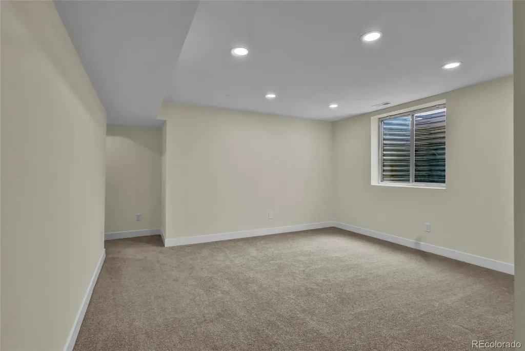 493 E 16th Avenue Longmont CO 80504