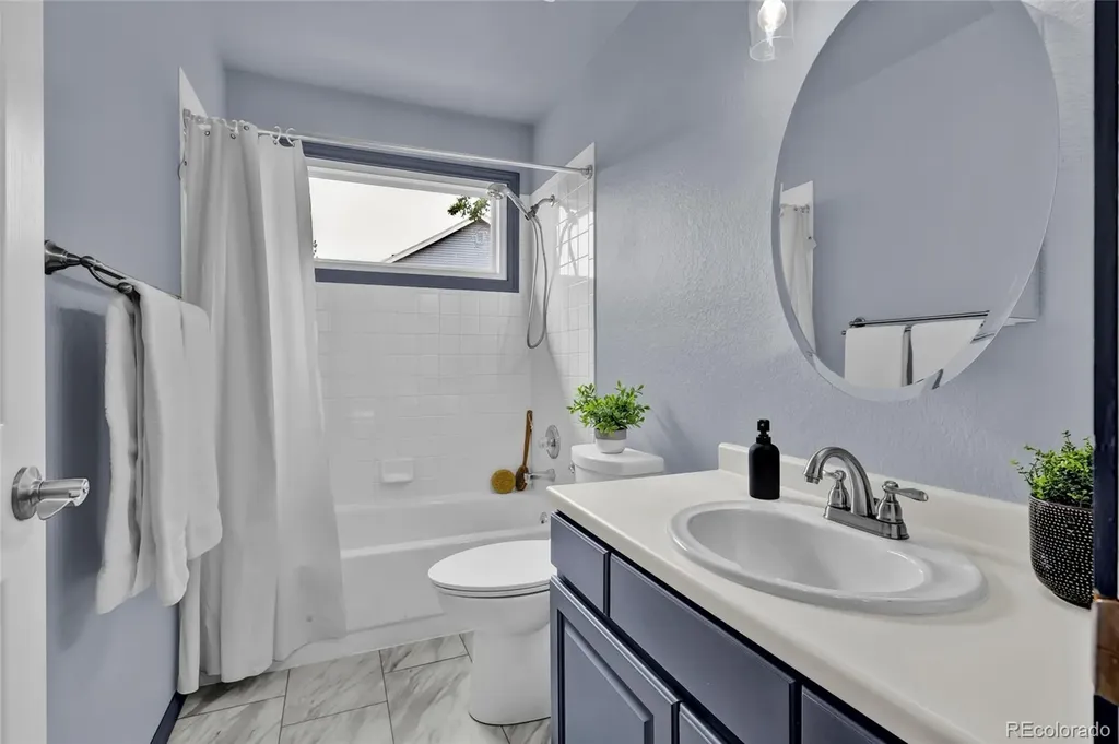 493 E 16th Avenue Longmont CO 80504