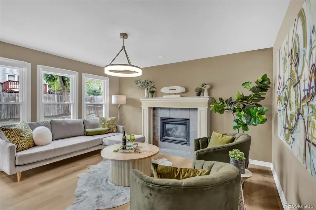 493 E 16th Avenue Longmont CO 80504