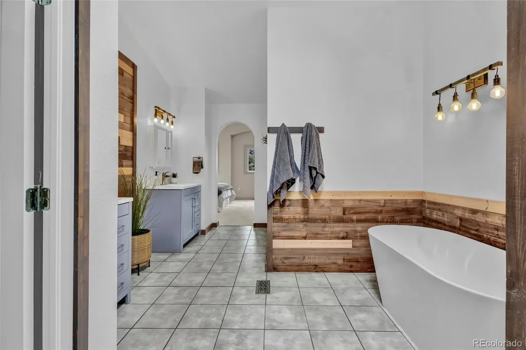 493 E 16th Avenue Longmont CO 80504