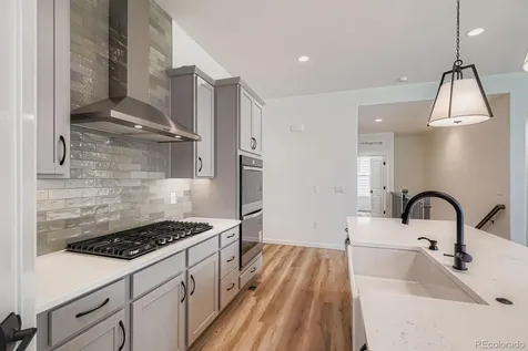 8925 S Riviera Way Aurora CO 80016