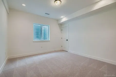 8925 S Riviera Way Aurora CO 80016