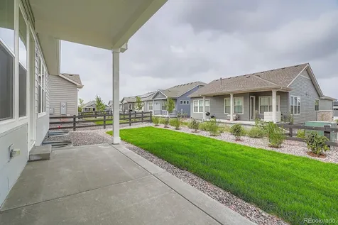 8925 S Riviera Way Aurora CO 80016