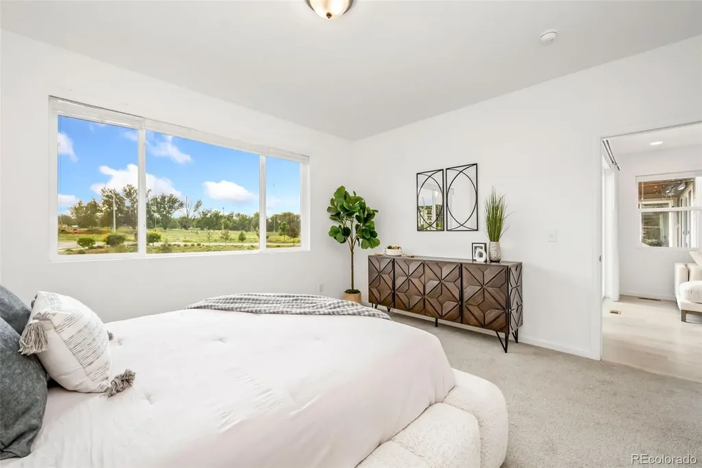 413 Overbrook Lane Longmont CO 80504