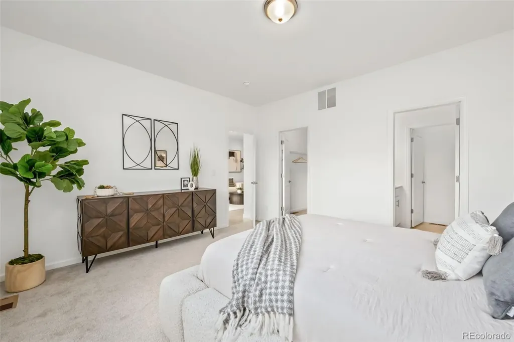 413 Overbrook Lane Longmont CO 80504