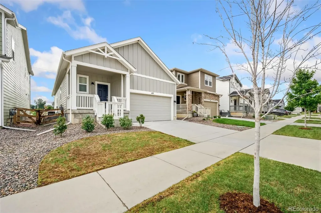 413 Overbrook Lane Longmont CO 80504