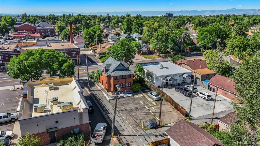 3025 W 38 Avenue Denver CO 80211