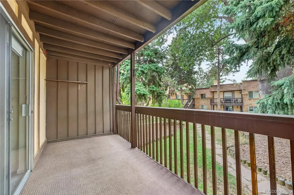 1390 Everett Court Lakewood CO 80215