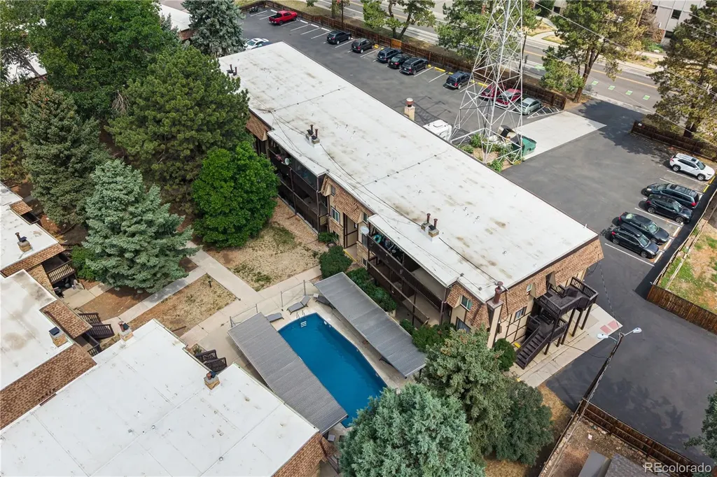 1390 Everett Court Lakewood CO 80215