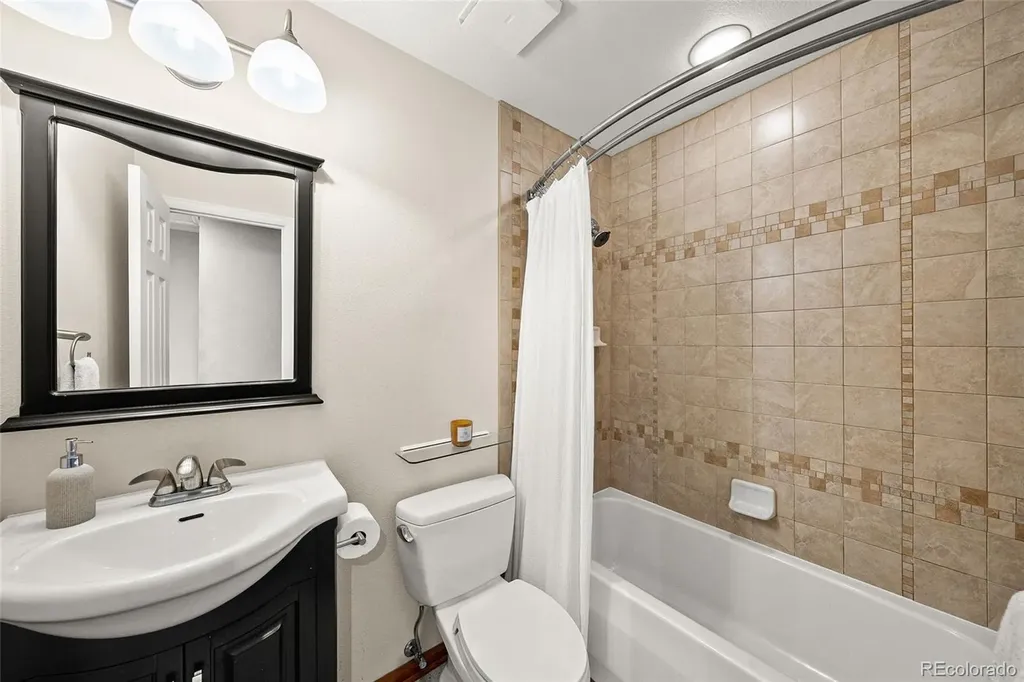 9505 Princeton Circle Highlands Ranch CO 80130