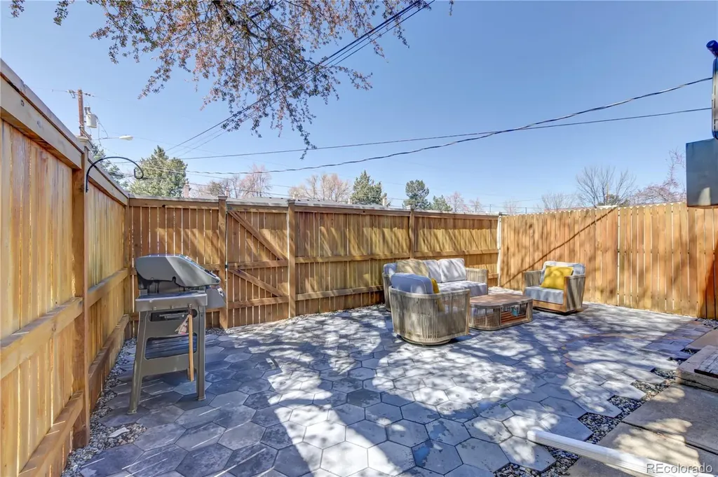 1245 Leyden Street Denver CO 80220