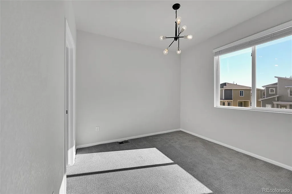5319 Spalding Place Longmont CO 80504