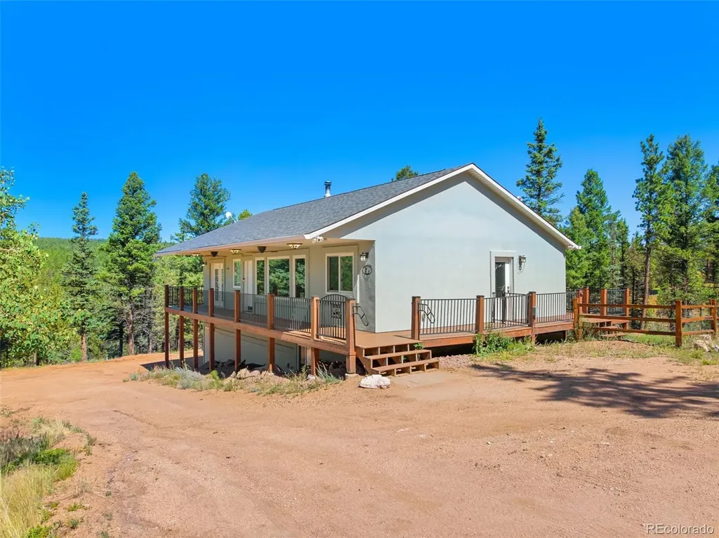 2775 Pathfinder Road Florissant CO 80816