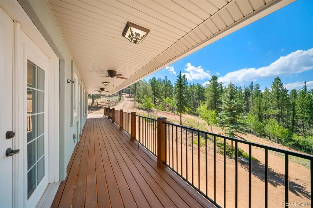 2775 Pathfinder Road Florissant CO 80816