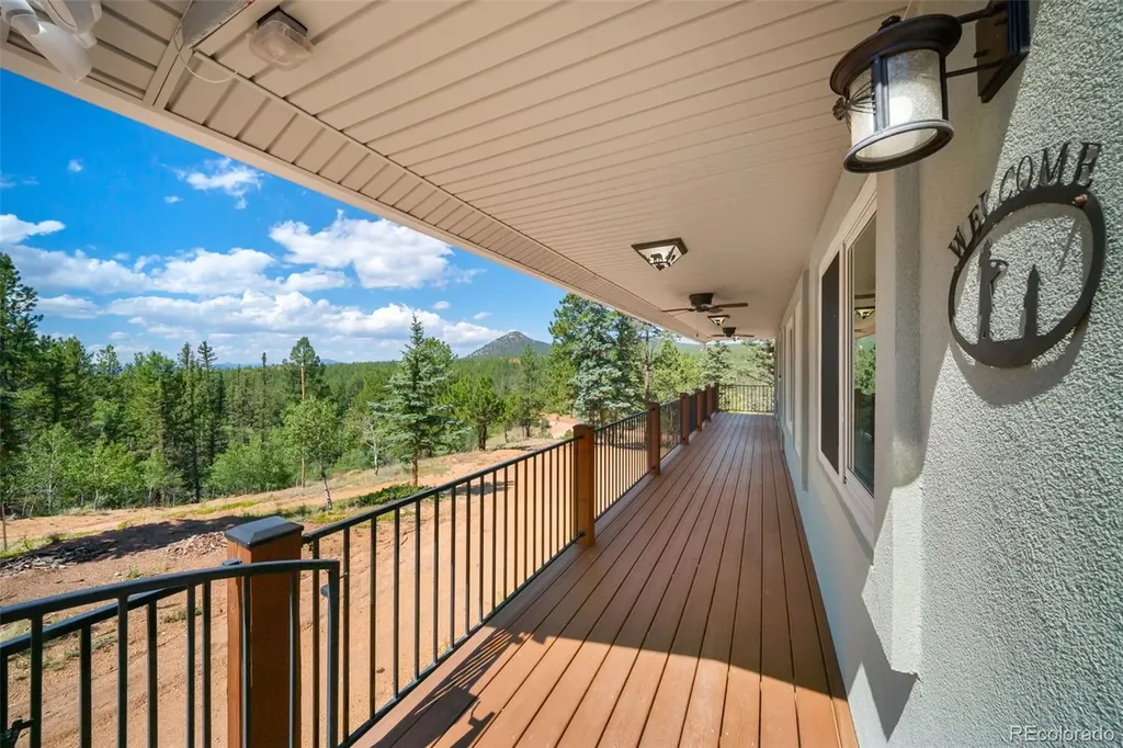 2775 Pathfinder Road Florissant CO 80816
