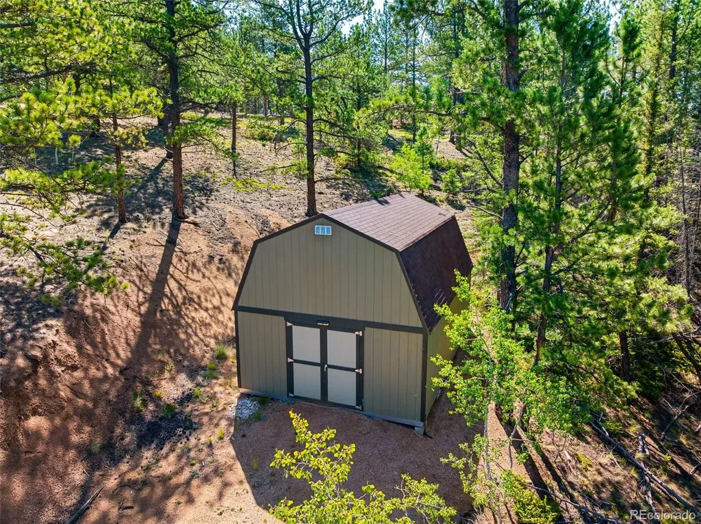 2775 Pathfinder Road Florissant CO 80816