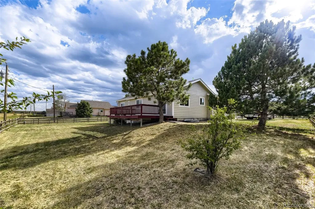 34114 Prairie Loop Elizabeth CO 80107