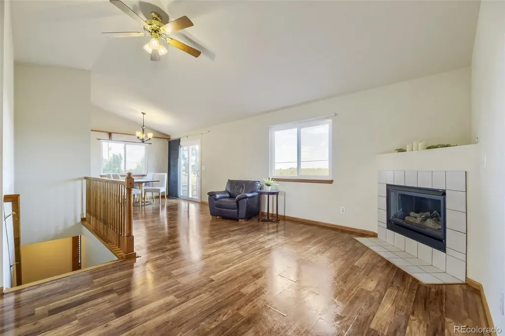 34114 Prairie Loop Elizabeth CO 80107