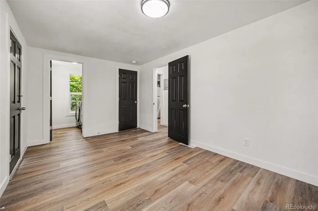 1926 Hanover Street Aurora CO 80010
