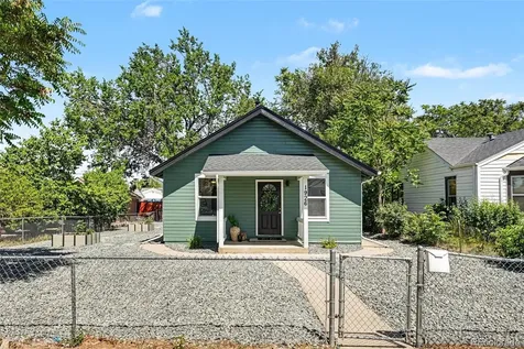 1926 Hanover Street Aurora CO 80010
