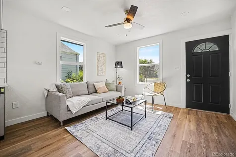 1926 Hanover Street Aurora CO 80010
