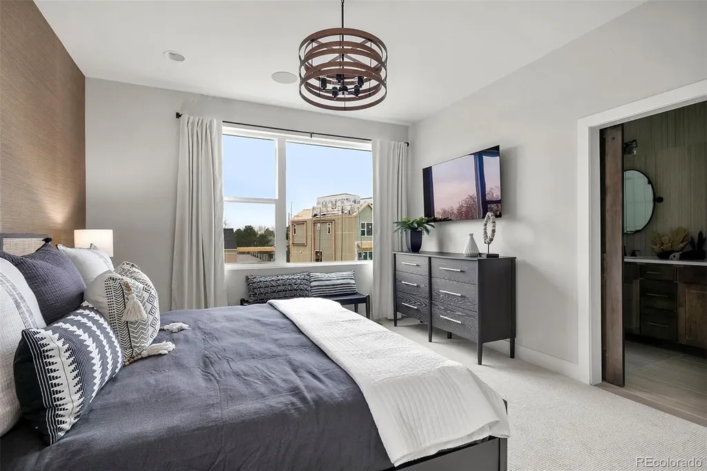 888 S Valentia Street Denver CO 80247